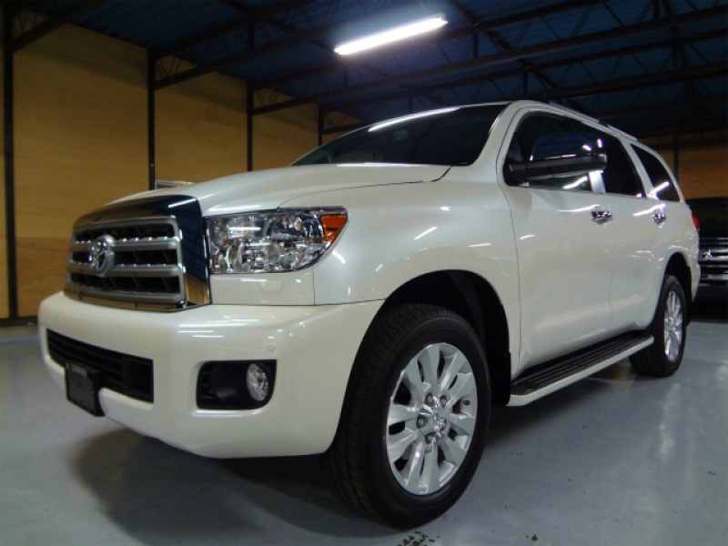 トヨタ Us セコイア プラチナム 13y新車 レッドロックレザー 新車情報 オールインポート Www Allimport Jp